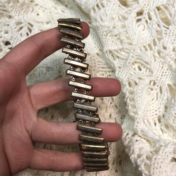 Vintage Mens Gruen Wrist Square Gold Tone Watch - Doesn't Run, For Parts - Picture 8 of 13